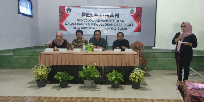 Pelatihan Pengelolaan Website Dalam Rangka Mewujudkan Desa Cerdas
